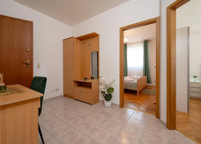 Apartament Nest Ciovo *