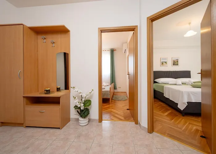 Nest Ciovo Trogir