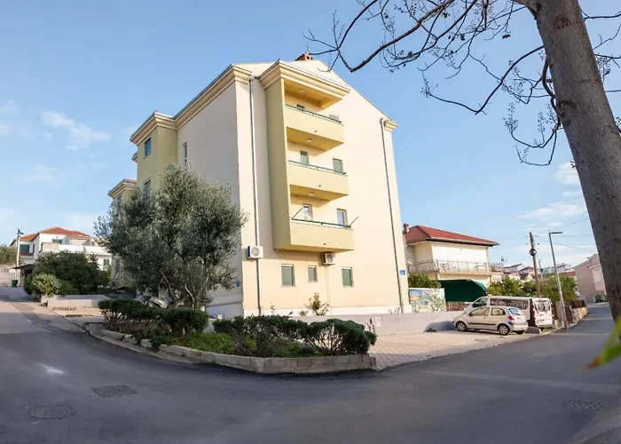 Nest Ciovo Apartament