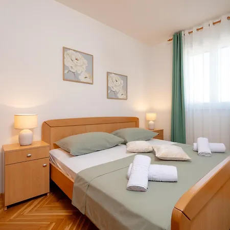 Nest Ciovo Lejlighed