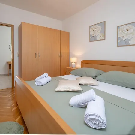 Nest Ciovo Lejlighed *